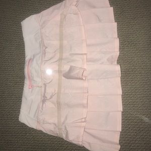 Y’all!!! Sparkly pink lululemon is all you need!!